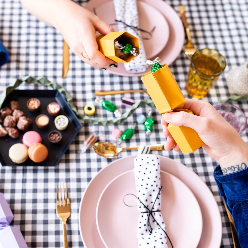Reusable Christmas Cracker Kit