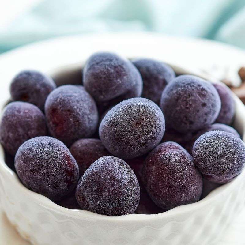 Sweet Dark Cherries (per 1kg) FROZEN