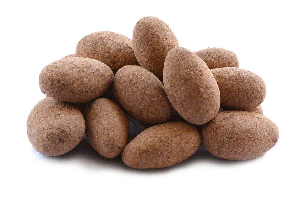 Cocoa Dusted Chocolate Almonds (per 100g)