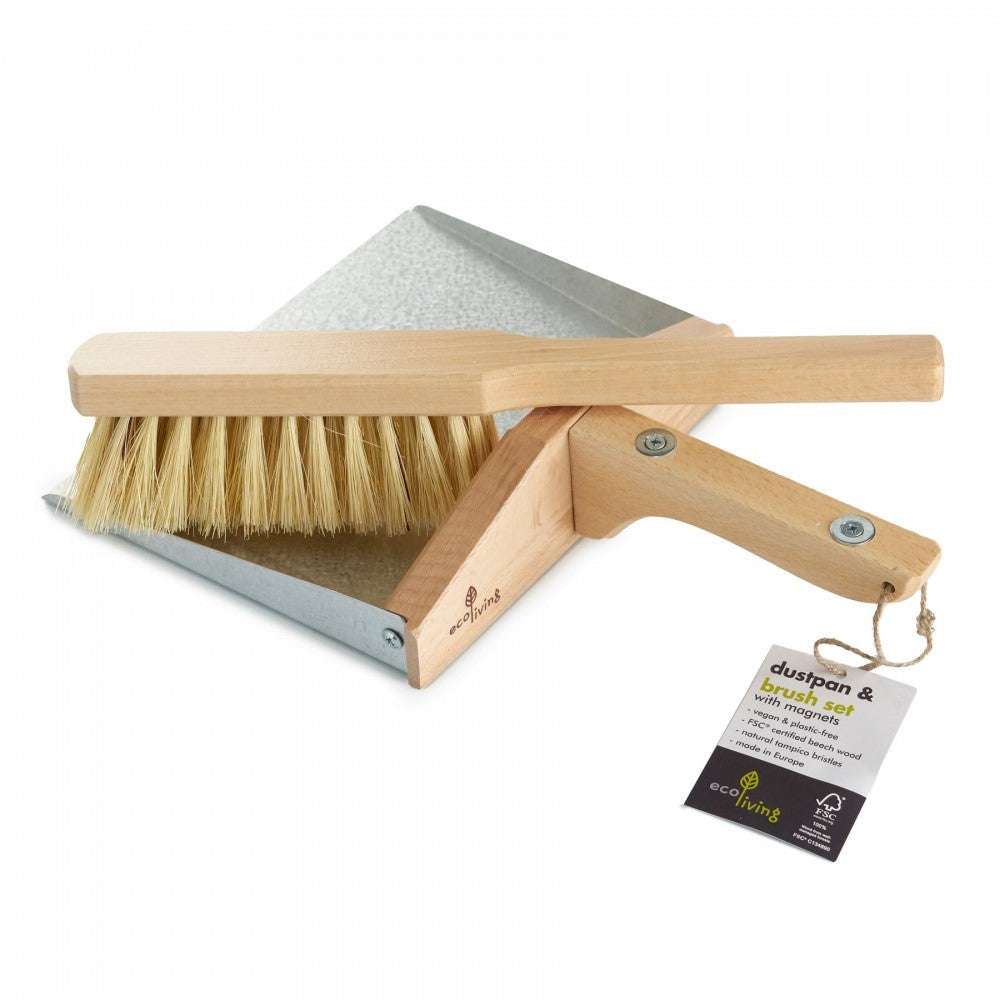 Dust Pan Brush Set with Magnets | 100% FSC made from natural materials for sustainable, plastic-free household cleaning.