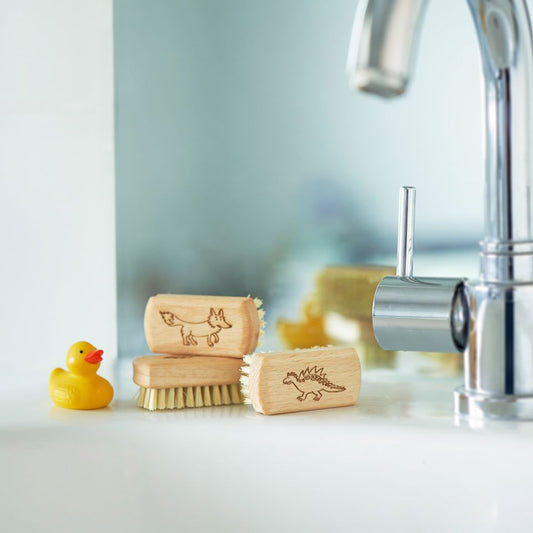 KIDS Natural vegan Nail Brush (FSC 100%)