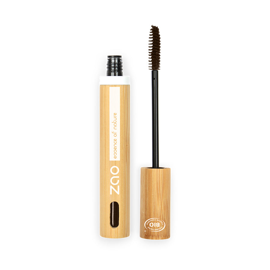 ORGANIC Aloe Vera Mascara REFILLABLE with natural plant-based ingredients and eco-friendly bamboo packaging brush wand opened
