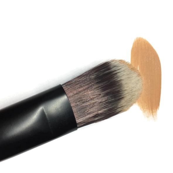 Classic Foundation Brush